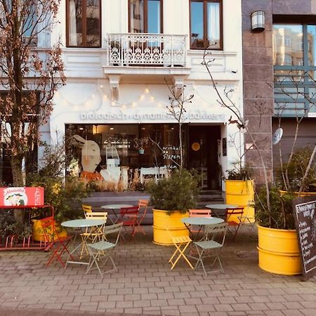 Logies Lapin Bed and Breakfast Antwerpen Exteriör bild